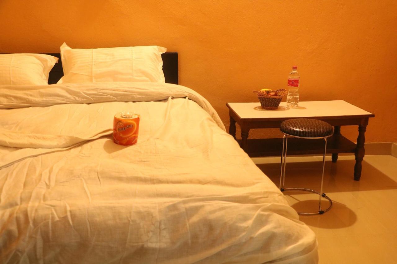 Hotel Eagle Zone ポカラ エクステリア 写真